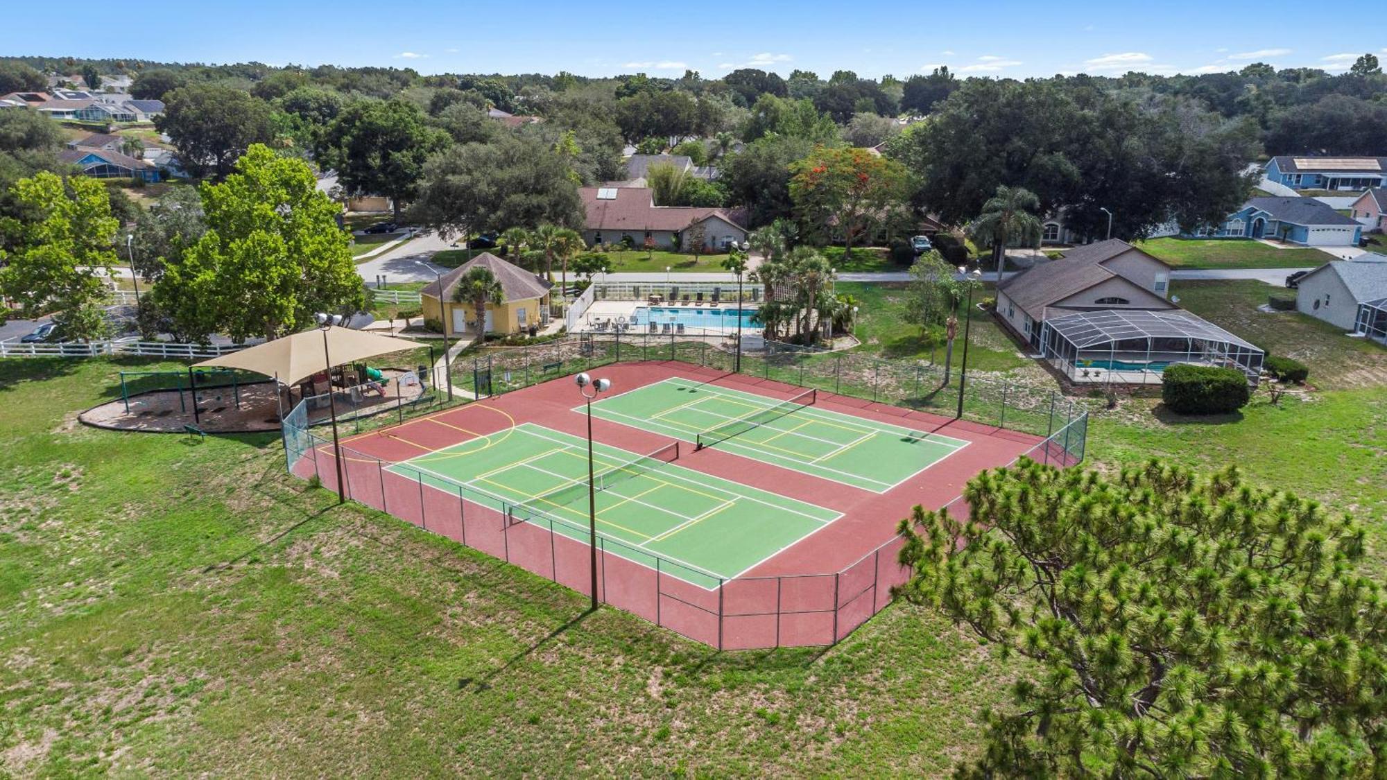 Stunning 4-bedroom W/ Pool - Close To Parks And Gulf Courses! Villa *